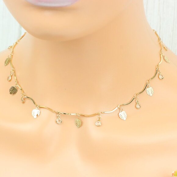 "Minimalist & Elegant Necklace Chain – Perfect for Women & Girls | UNVRC1009 - Picture 7 of 10